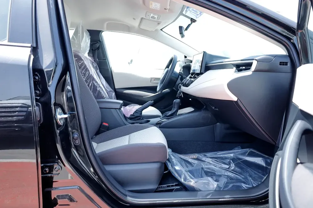 TOYOTA COROLLA XLI 2.0 L 2026 - Image 18