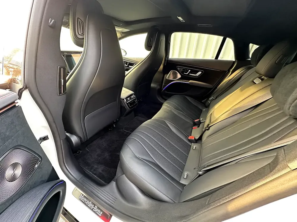 Mercedes Benz EQS450+  2023 included warranty  service contract - Image 13