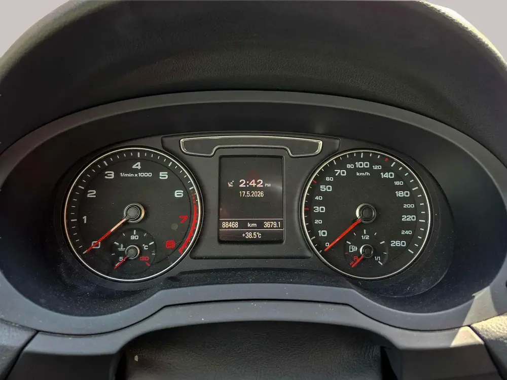 AED 964/month | 2017 Audi Q3 35 TFSI | GCC Specs | Ref#469031 - Image 14