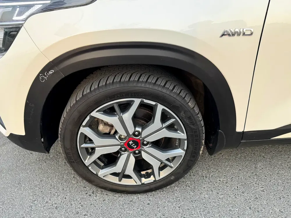 2020 KIA SELTOS LIMITED TURBO 1.6 SUNROOF CANADA SPEC - Image 14