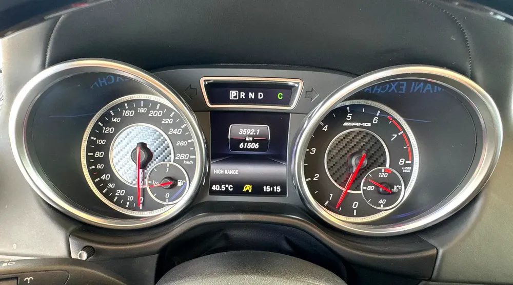 Mercedes Benz G63 AMG 2018 61,000km only - Japan Import - Clean Title - Image 17