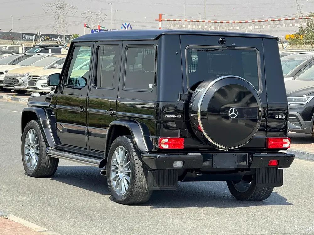 Mercedes Benz G63 AMG 2018 61,000km only - Japan Import - Clean Title - Image 4