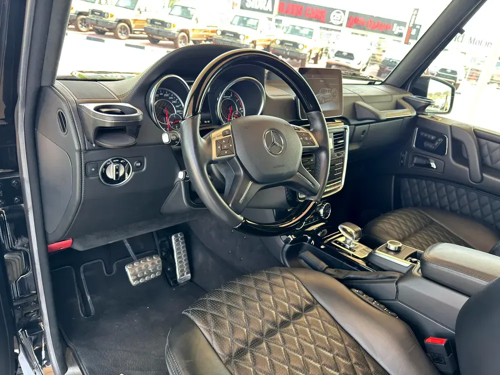 Mercedes Benz G63 AMG 2018 61,000km only - Japan Import - Clean Title - Image 7