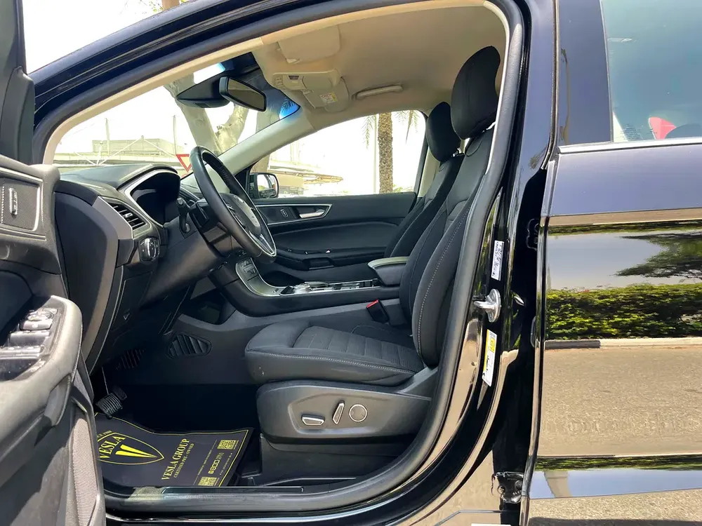 UNLIMITED MILEAGE WARRANTY / AWD + NAVIGATION + CAMERA + LANE ASSIST + BLIND SPOT RADAR + FULL LED - Image 16