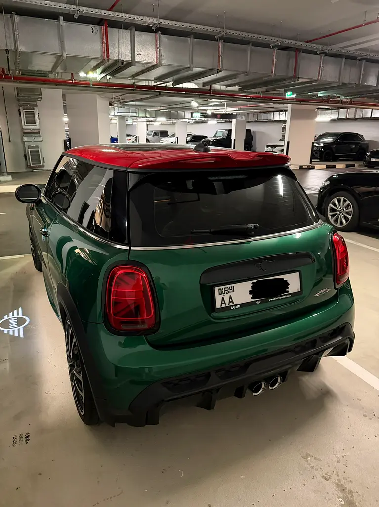 2024 MINI Cooper John Cooper Works GCC Specs - Brand New Condition - Image 8