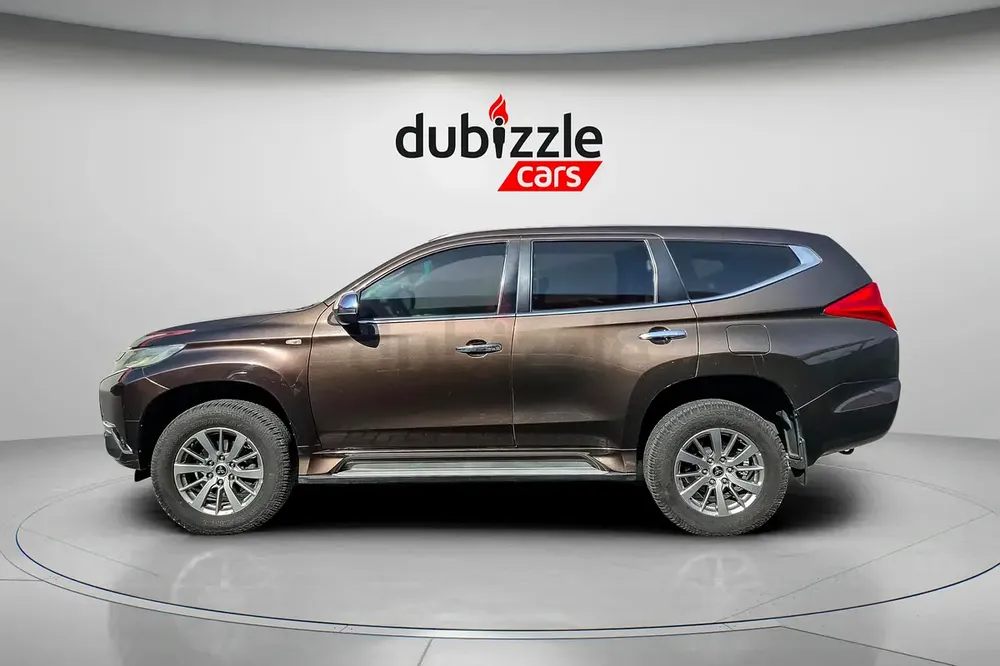 AED 1084/month | 2017 Mitsubishi Montero Sport GLS 2WD | GCC Specs | Ref#429301 - Image 5