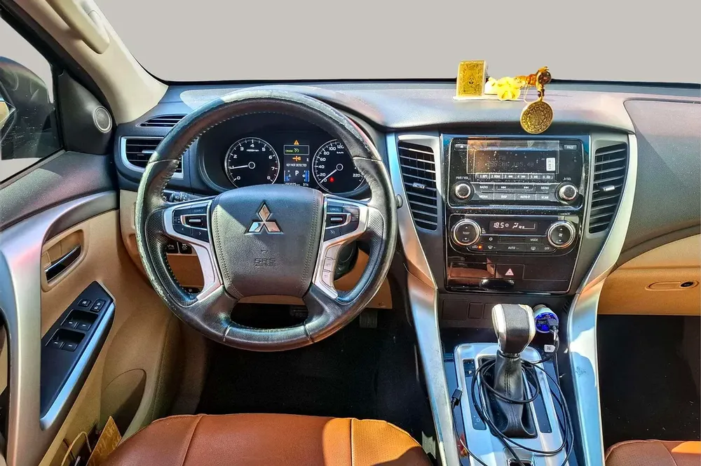 AED 1084/month | 2017 Mitsubishi Montero Sport GLS 2WD | GCC Specs | Ref#429301 - Image 9