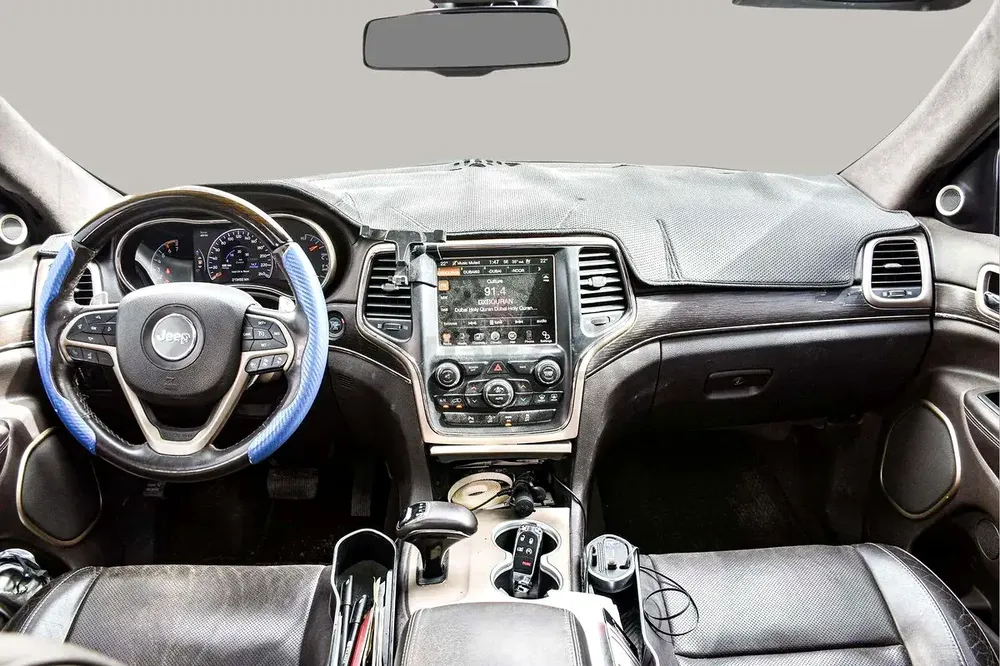 AED 2193/month | 2014 Jeep Grand Cherokee Summit | GCC Specs | Ref#390164 - Image 9