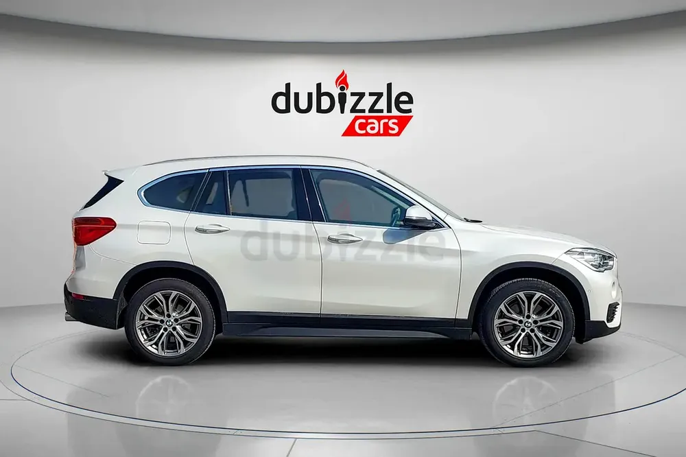 AED 942/month | 2019 BMW X1  | GCC Specs | Ref#447846 - Image 4