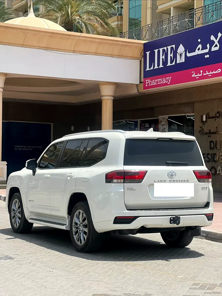 TOYOTA LANDCRUISER 2024 GXR TWIN TURBO GCC Specs - Brand New - Image 5