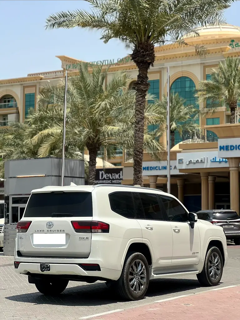 TOYOTA LANDCRUISER 2024 GXR TWIN TURBO GCC Specs - Brand New - Image 6