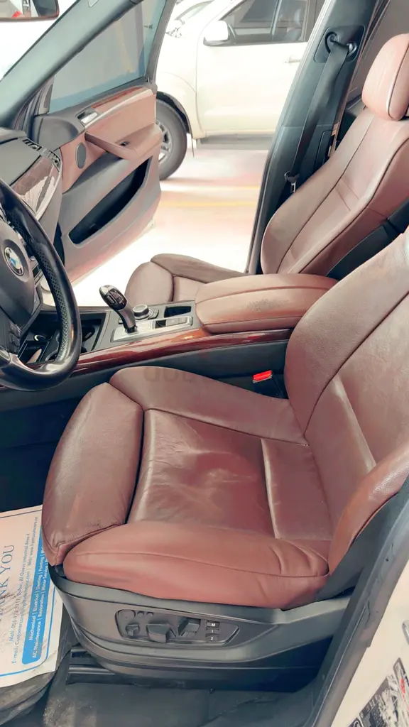 BMW X5 M50i 2012 GCC Specs - Excellent Condition - Image 11