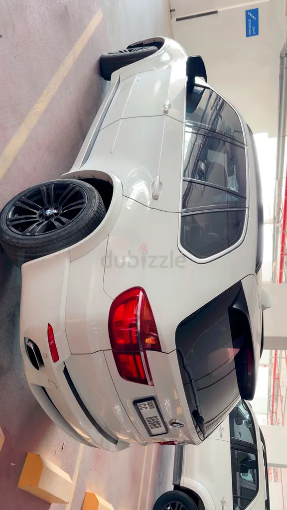 BMW X5 M50i 2012 GCC Specs - Excellent Condition - Image 4