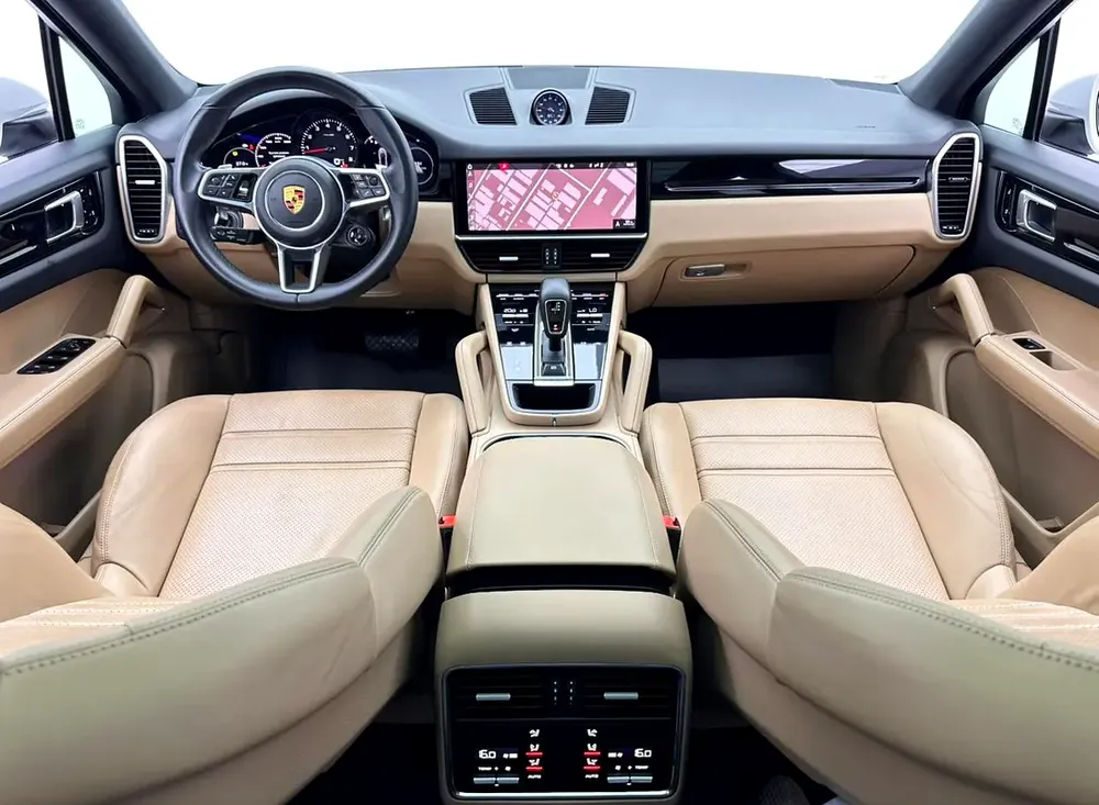 2021 Porsche Cayenne Coupe, 1 Year Warranty, Full Service History, GCC - Image 10
