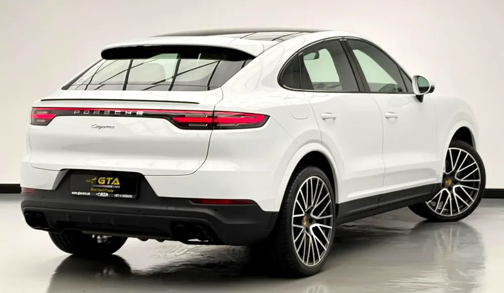 2021 Porsche Cayenne Coupe, 1 Year Warranty, Full Service History, GCC - Image 4