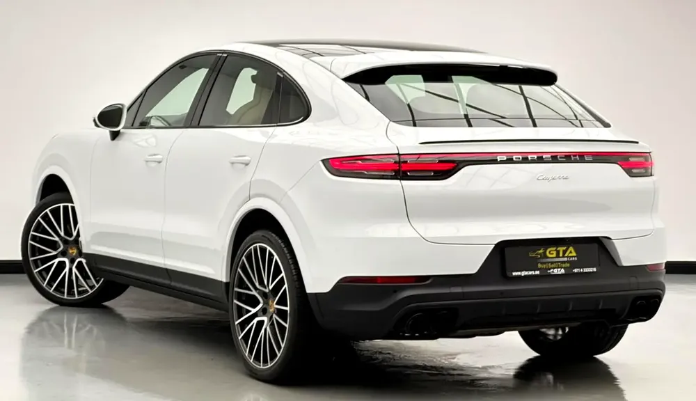 2021 Porsche Cayenne Coupe, 1 Year Warranty, Full Service History, GCC - Image 6