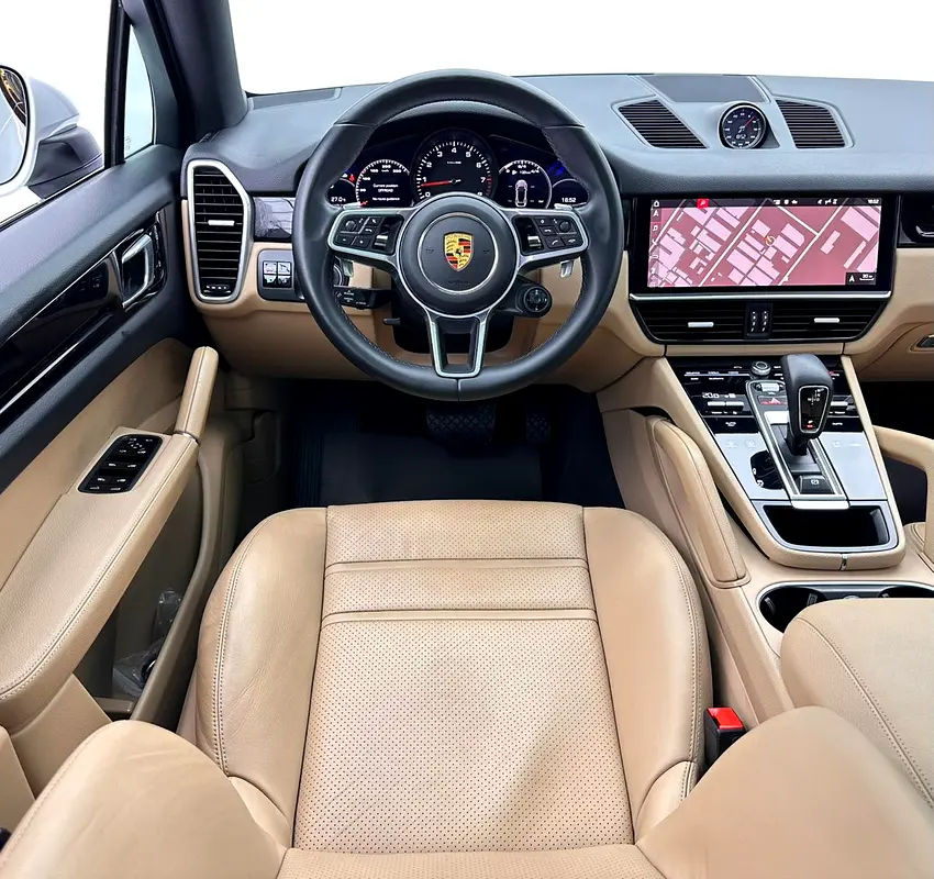2021 Porsche Cayenne Coupe, 1 Year Warranty, Full Service History, GCC - Image 8