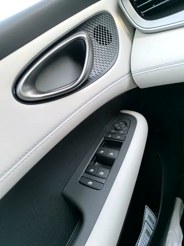 BYD Seal 05 DMI Plug-in Hybrid 55KM 2025 Model Brand New - Image 13