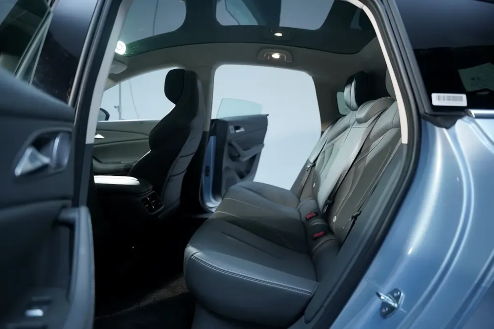 Ramadan Special Offer | Brand New Forthing S7 EV | AED 99,900 - Image 13
