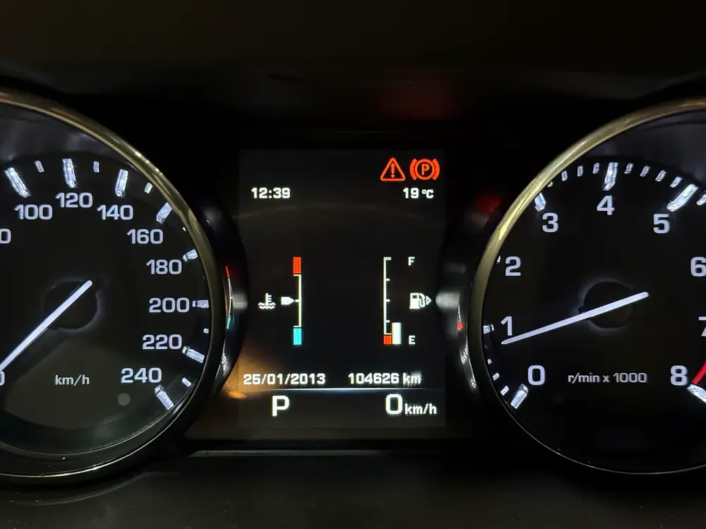 Land Rover Range Rover Evoque Dynamic HSE 2015 GCC Specs - Image 8