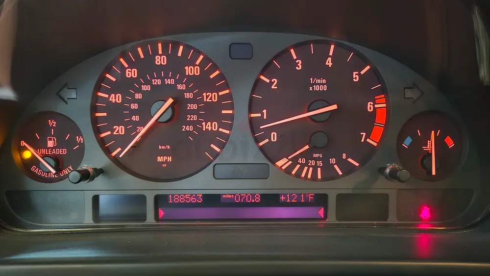 1997 BMW E39 540I | 6 - Speed Manual | Classic E39 V8 - Image 13