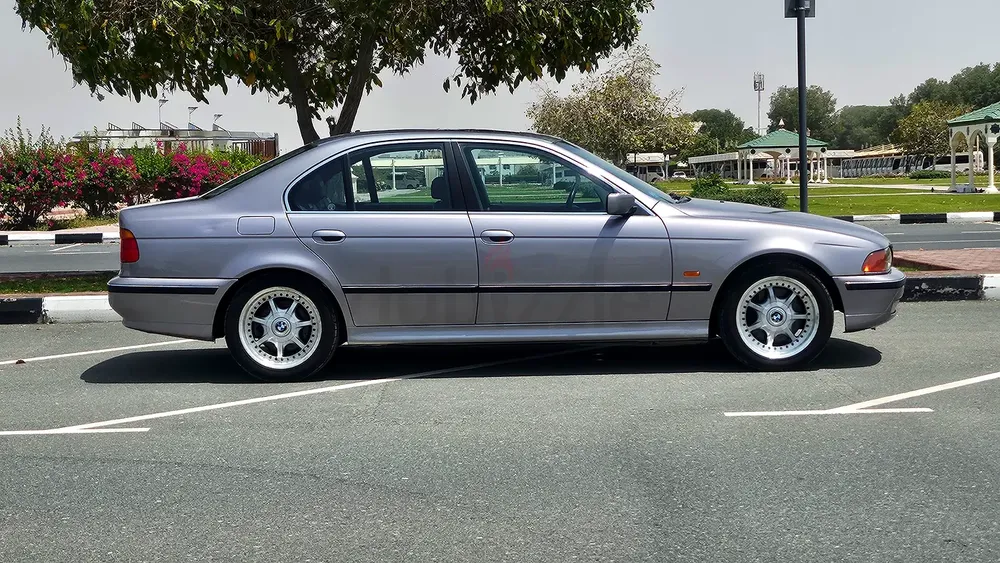 1997 BMW E39 540I | 6 - Speed Manual | Classic E39 V8 - Image 5