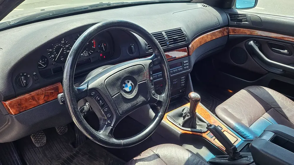 1997 BMW E39 540I | 6 - Speed Manual | Classic E39 V8 - Image 8