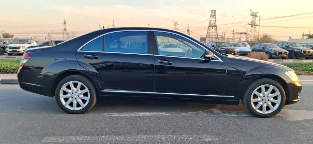 Mercedes Benz S550 model 2008 good condition input Japan - Image 6
