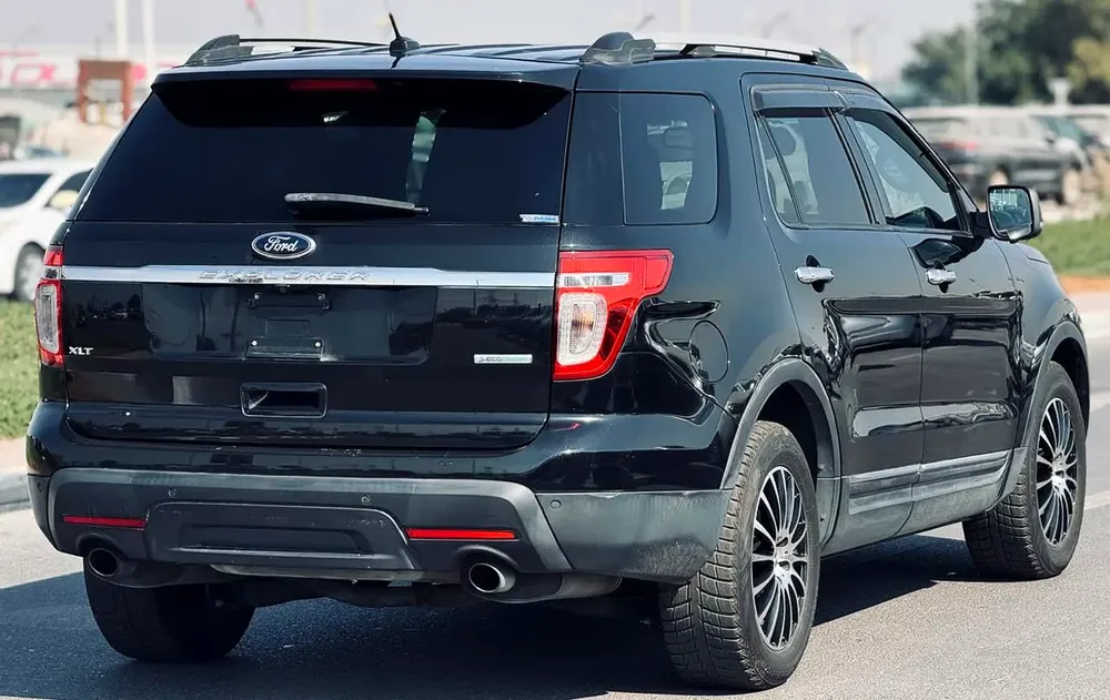 FORD EXPLORER | XLT I WHITE INTERIOR | 2014 | ONLY : 115,375 KM | JAPAN IMPORT | CLEAN TITLE - Image 8