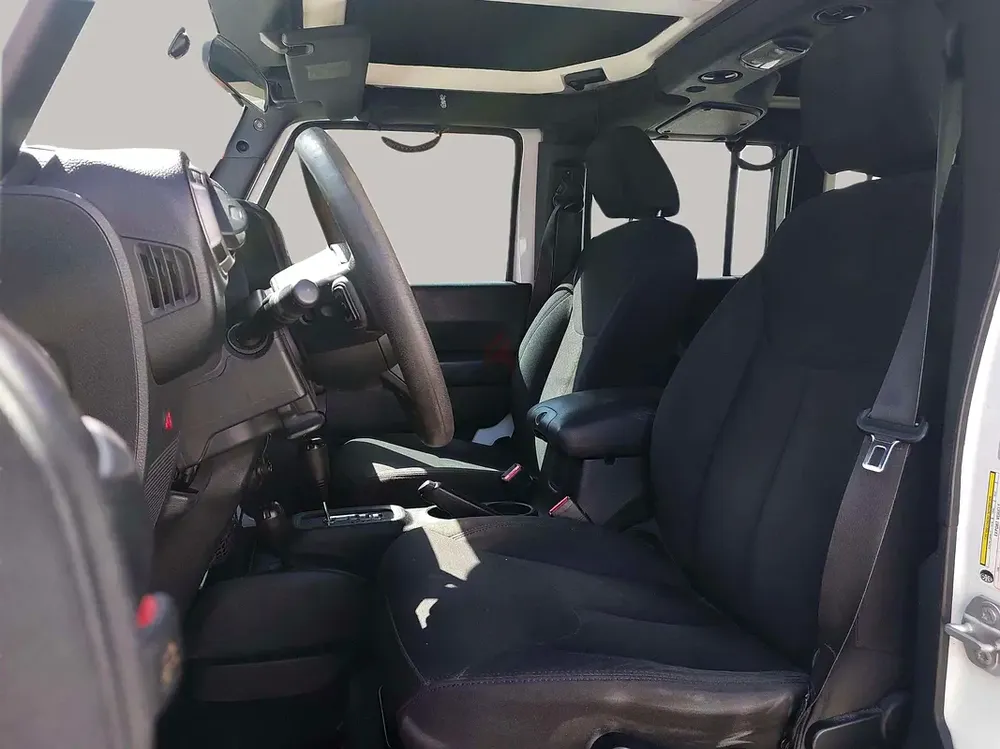AED 2285/month | 2016 Jeep Wrangler Unlimited  | GCC Specs | Ref#465140 - Image 11