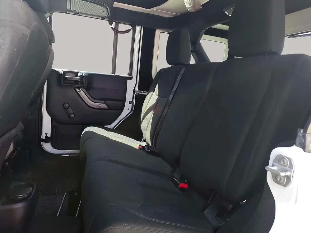 AED 2285/month | 2016 Jeep Wrangler Unlimited  | GCC Specs | Ref#465140 - Image 12