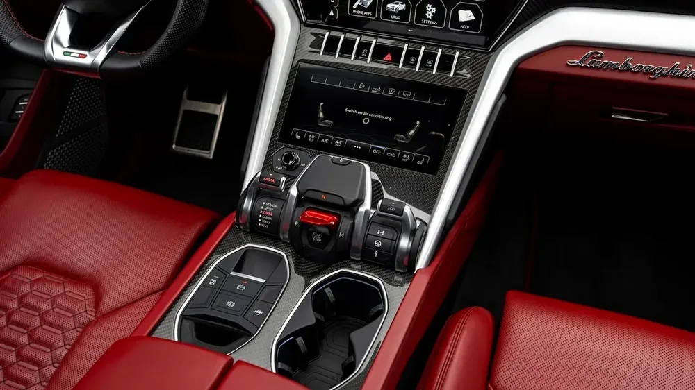 Lamborghini Urus - 2021 - GCC Specs - Under Warranty - Image 10