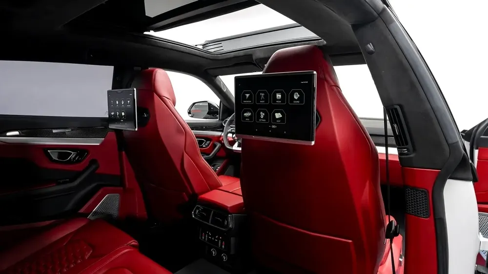 Lamborghini Urus - 2021 - GCC Specs - Under Warranty - Image 15