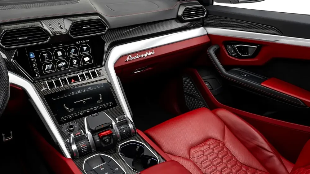 Lamborghini Urus - 2021 - GCC Specs - Under Warranty - Image 8