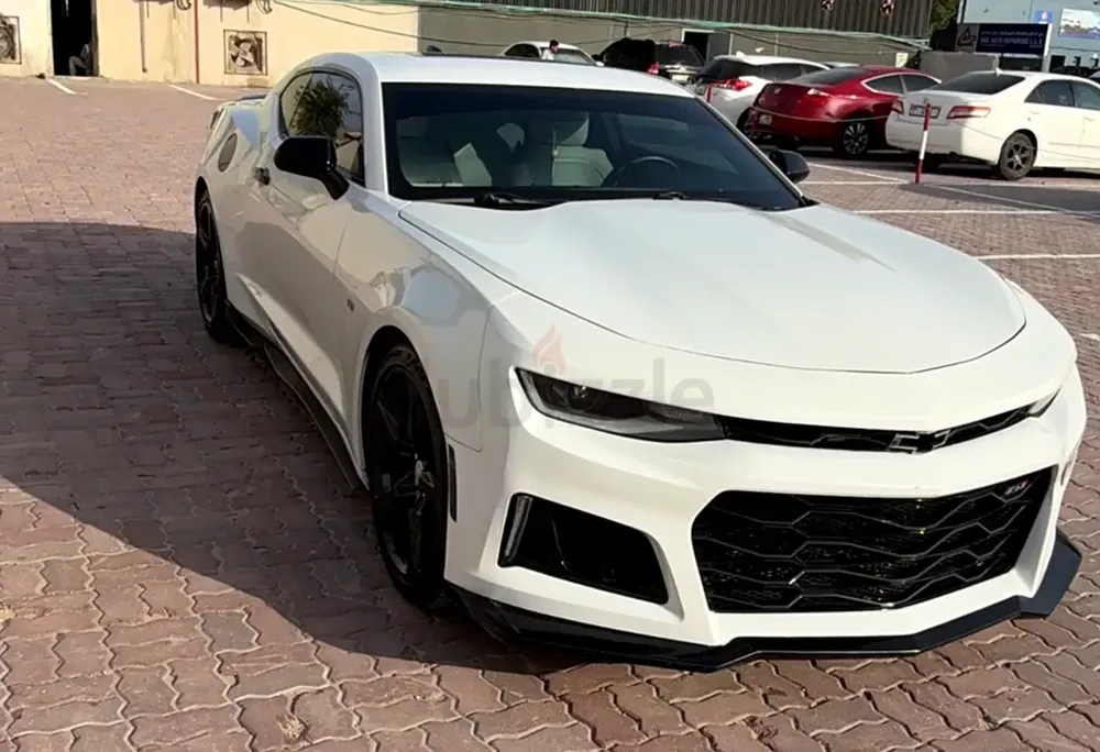 Chevrolet Camaro - 2016 Full option V6 - Image 4