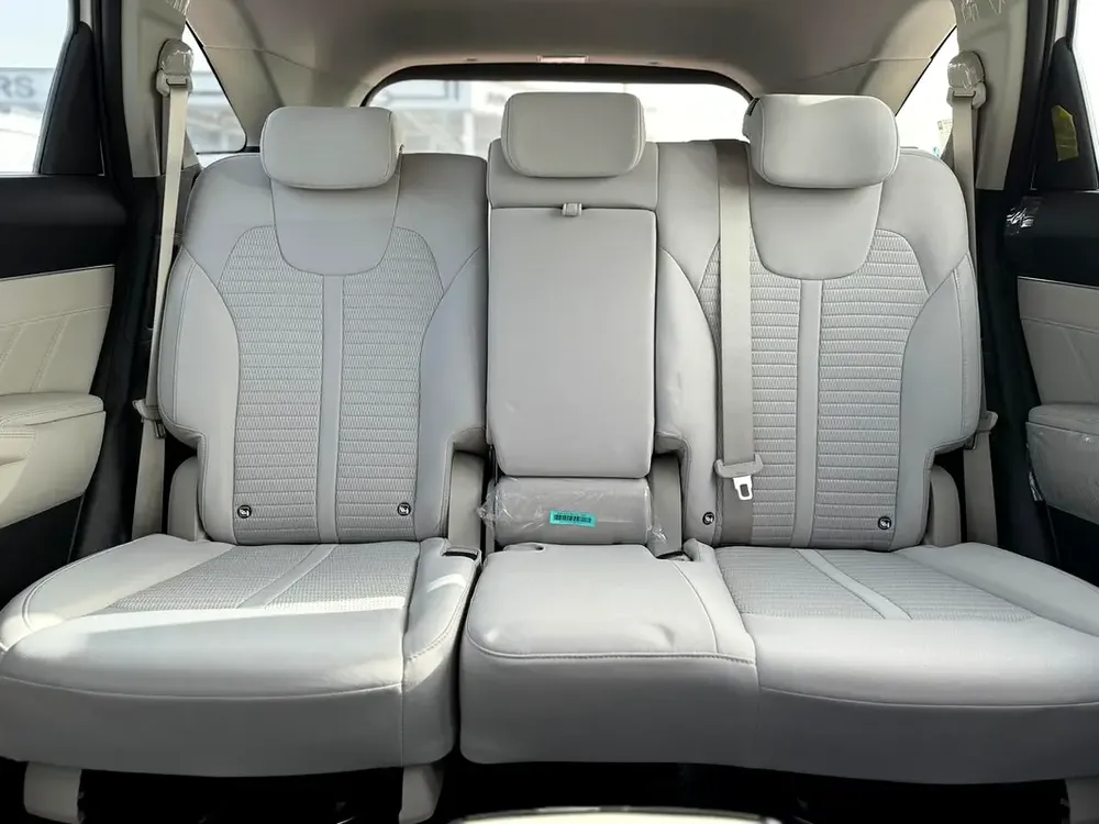 Kia Sorento 2025 - GCC Specs - Brand New - Image 8