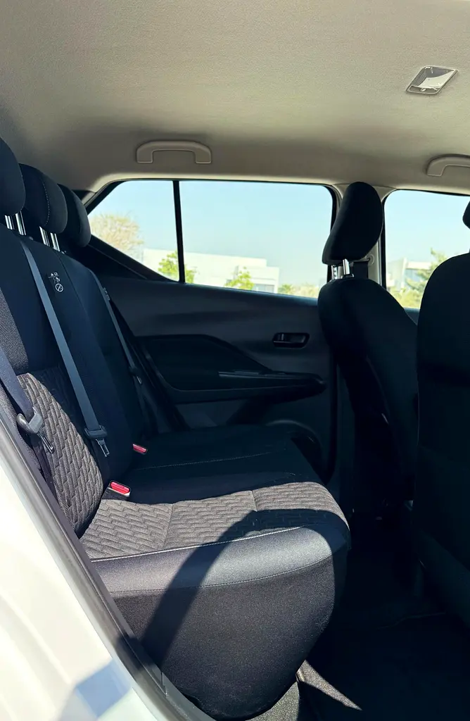 Nissan Kicks 2024 SV Brand New Condition GCC Spec First Owner Used car For Sale - Image 17