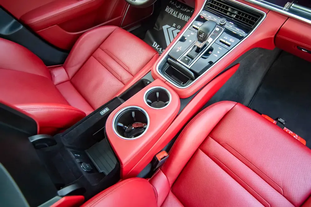 4,700 P.M | 0% DownPayment | Porsche Service | Extra Options - Image 19