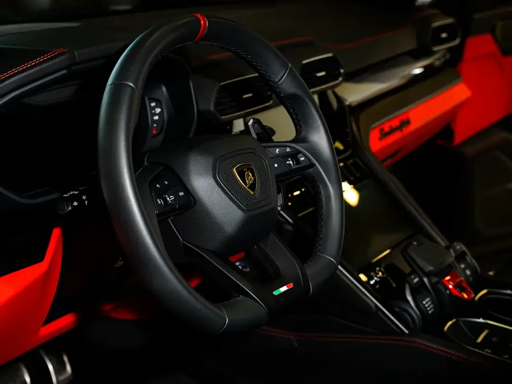 Lamborghini Urus S 2024 | V8 Twin-Turbo | Perfect condition - Image 10