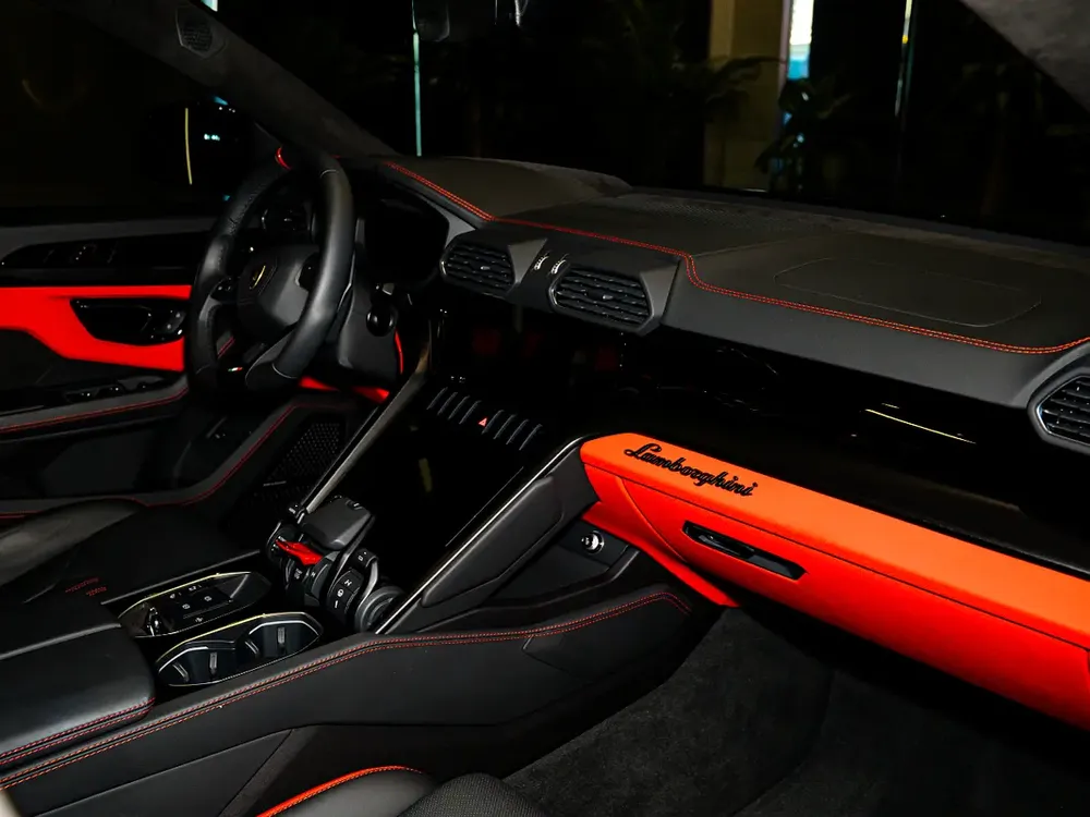 Lamborghini Urus S 2024 | V8 Twin-Turbo | Perfect condition - Image 14