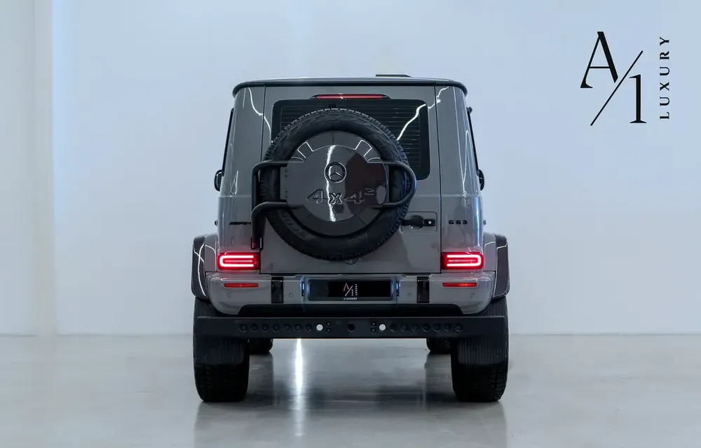 2023 Mercedes-Benz G-63 AMG 4×4², Carbon Fibre Package, Excellent Condition, European Specs - Image 5