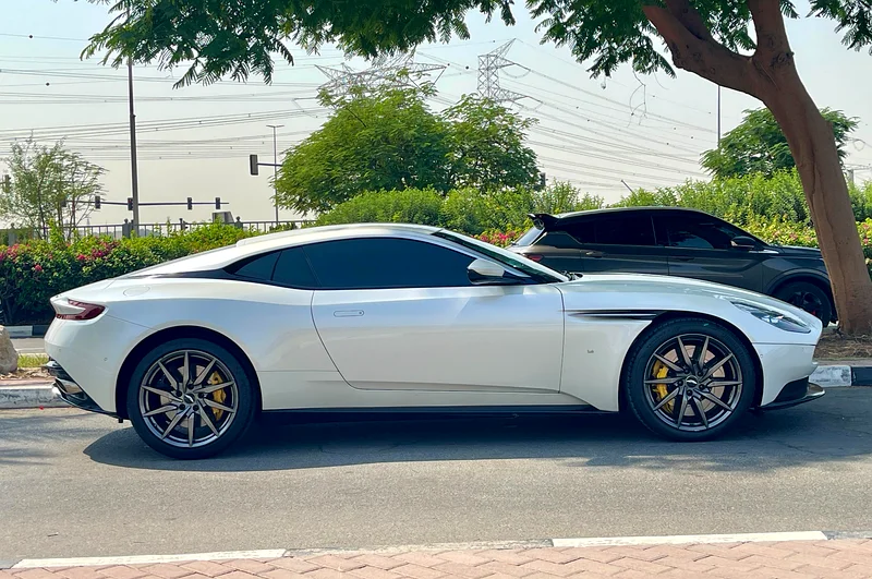 Aston Martin DB11 / 2017 Model / Gcc Spec’s / Less Km Driven - Image 7