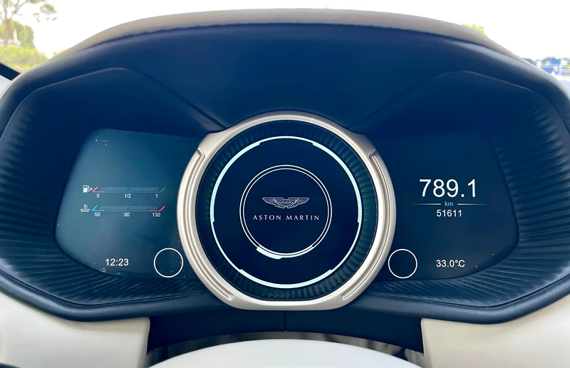 Aston Martin DB11 / 2017 Model / Gcc Spec’s / Less Km Driven - Image 9
