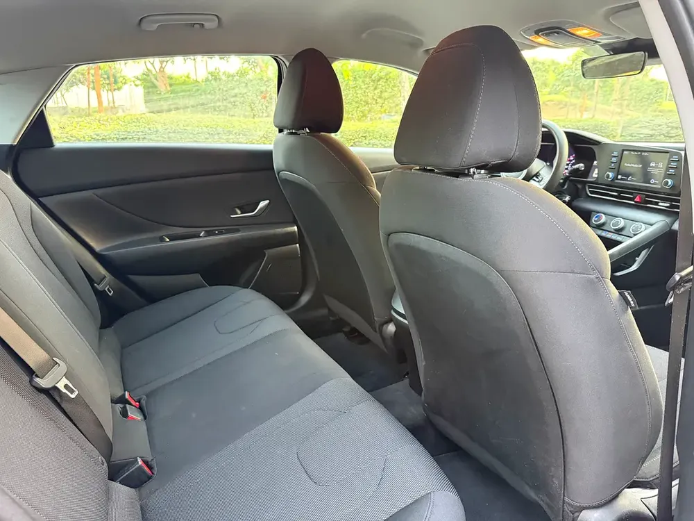 Hyundai Elantara | 2021 - USA - Clean Title - Image 12