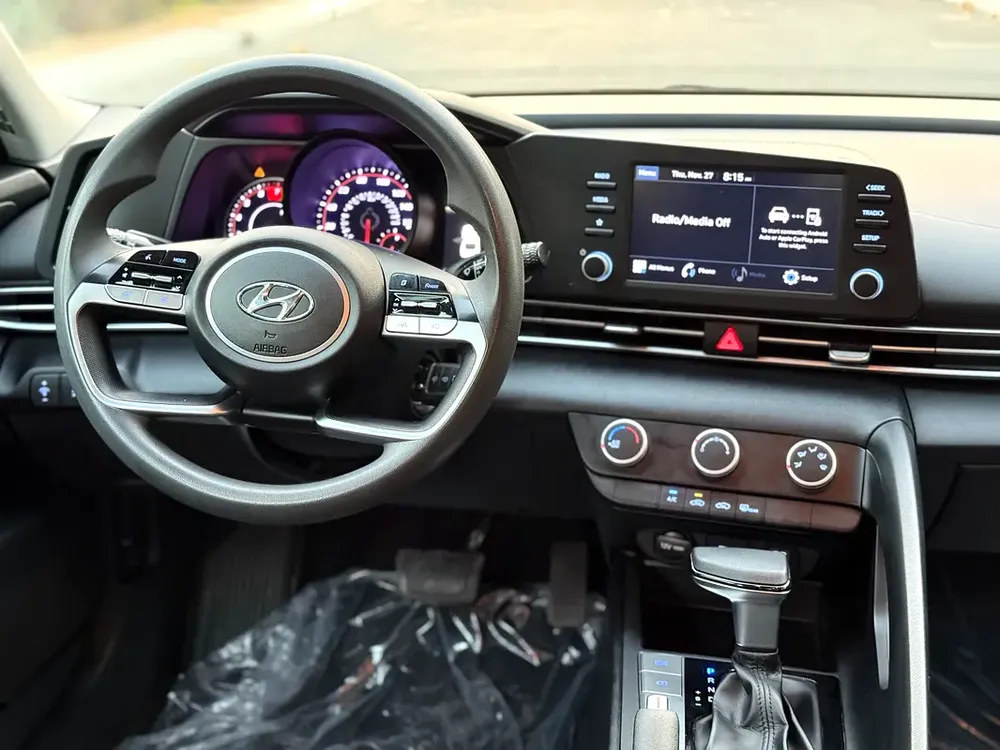 Hyundai Elantara | 2021 - USA - Clean Title - Image 13