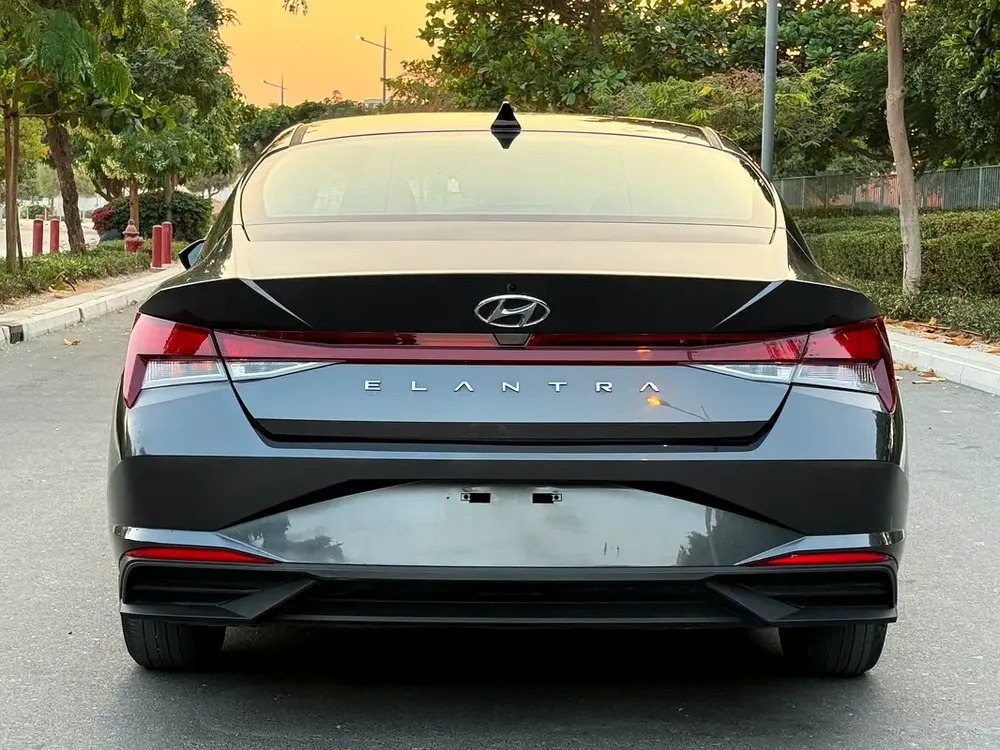 Hyundai Elantara | 2021 - USA - Clean Title - Image 4