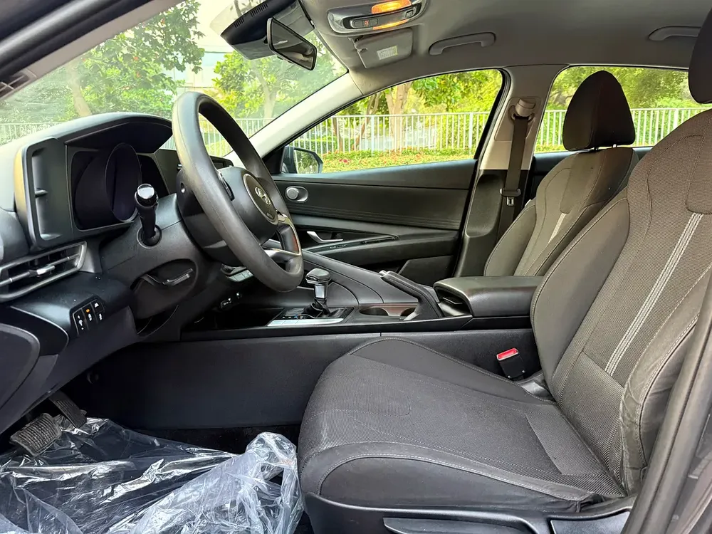 Hyundai Elantara | 2021 - USA - Clean Title - Image 9