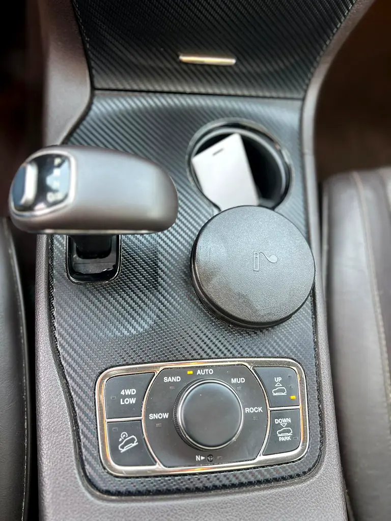 Jeep Grand Cherokee Summit 2014 | 5.7L HEMI V8 | GCC Specs | Full Option | 4WD - Image 12