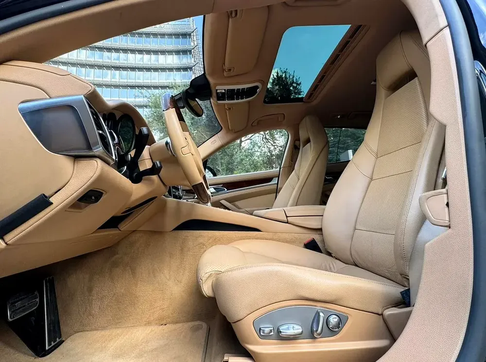 SPECIAL PORSCHE PANAMERA 4S V6 — TOP RANGE — GCC —  ACCIDENTS FREE — UNIQUE CAR — BEST CONDITION - Image 20