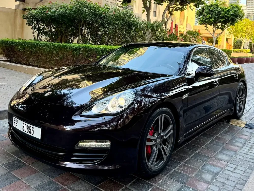 SPECIAL PORSCHE PANAMERA 4S V6 — TOP RANGE — GCC —  ACCIDENTS FREE — UNIQUE CAR — BEST CONDITION - Image 4